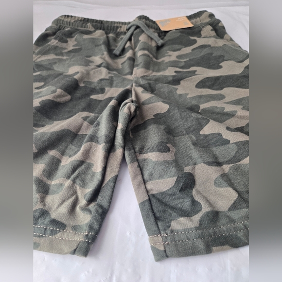 Thereabouts Boy's Green Camo Shorts with Drawstring and Pocket Size M 10/12. NTW - Picture 4 of 9